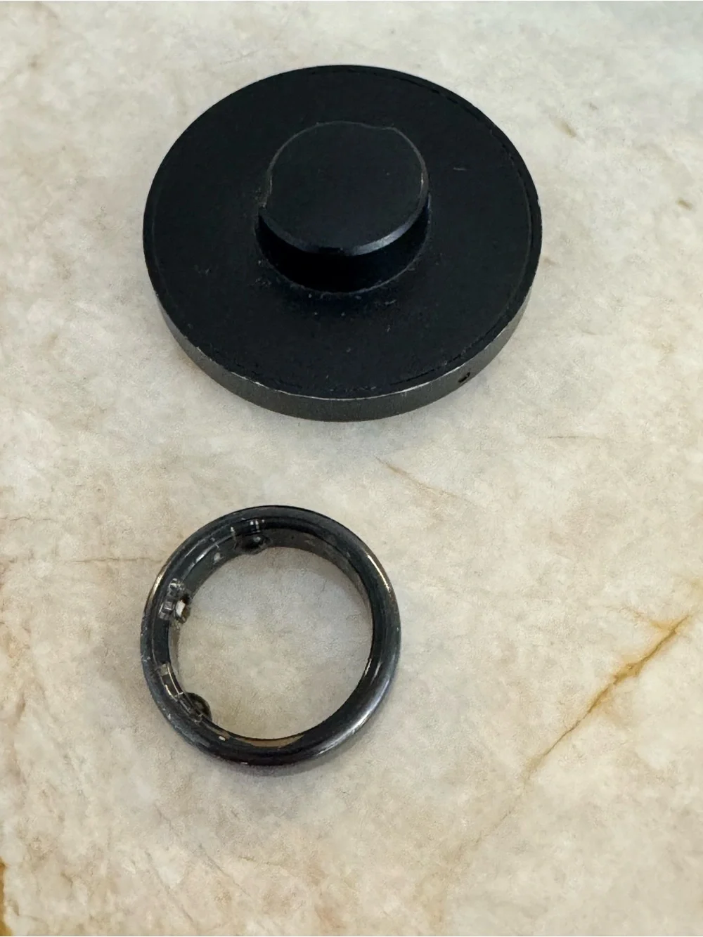 Oura Ring Gen 3 Size 11 with Charger